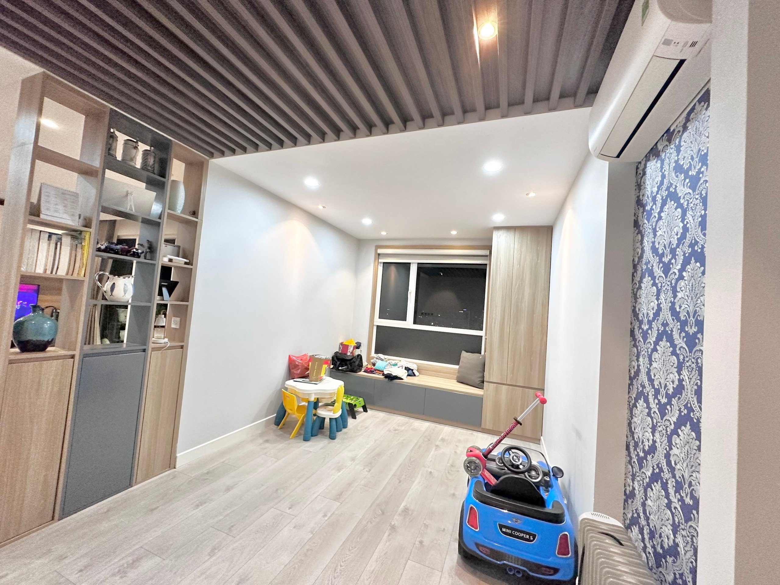 Cần bán gấp căn góc 105m2, 3 ngủ, view đẹp, full đồ chỉ 5 tỷ tại Season Avenue 4