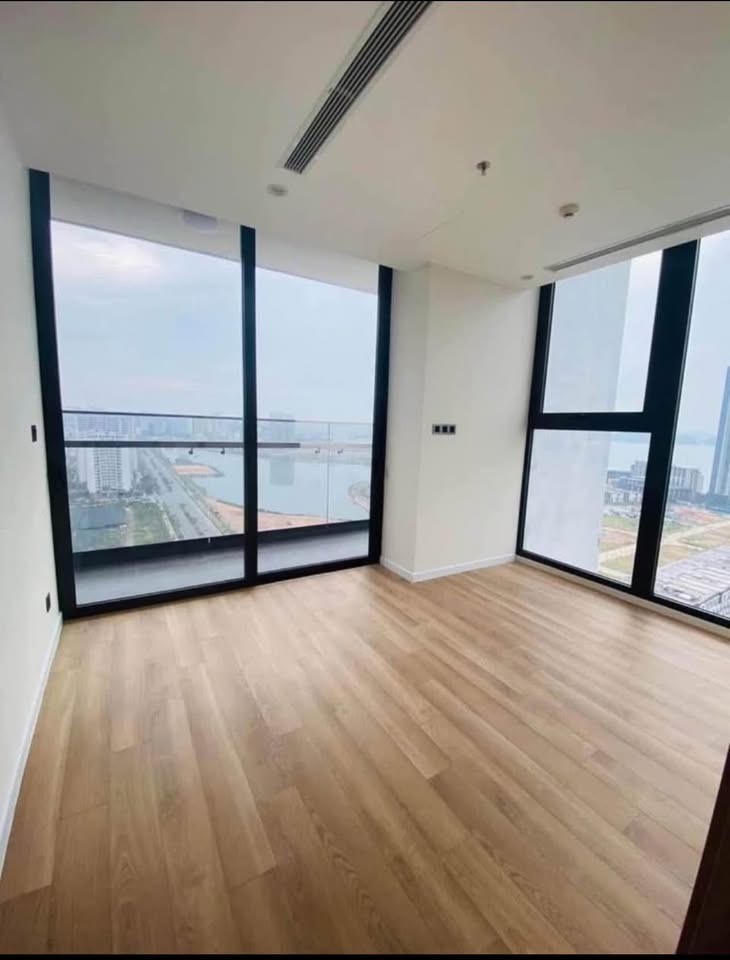 Bán CĂN HỘ CAO CẤP Studios 33,9m2 mã 08 Vip VIEW BIỂN Vinpearl tại chung cư ICON40 HẠ LONG 5