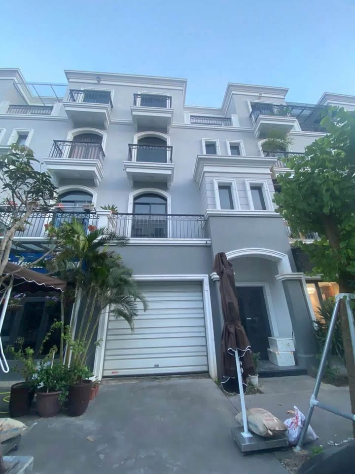 Chính chủ bán BIỆT THỰ LIỀN KỀ 4T 105m2 Ven Biển GRANDBAY TOWNHOUSE Hùng Thắng, HẠ LONG. 1