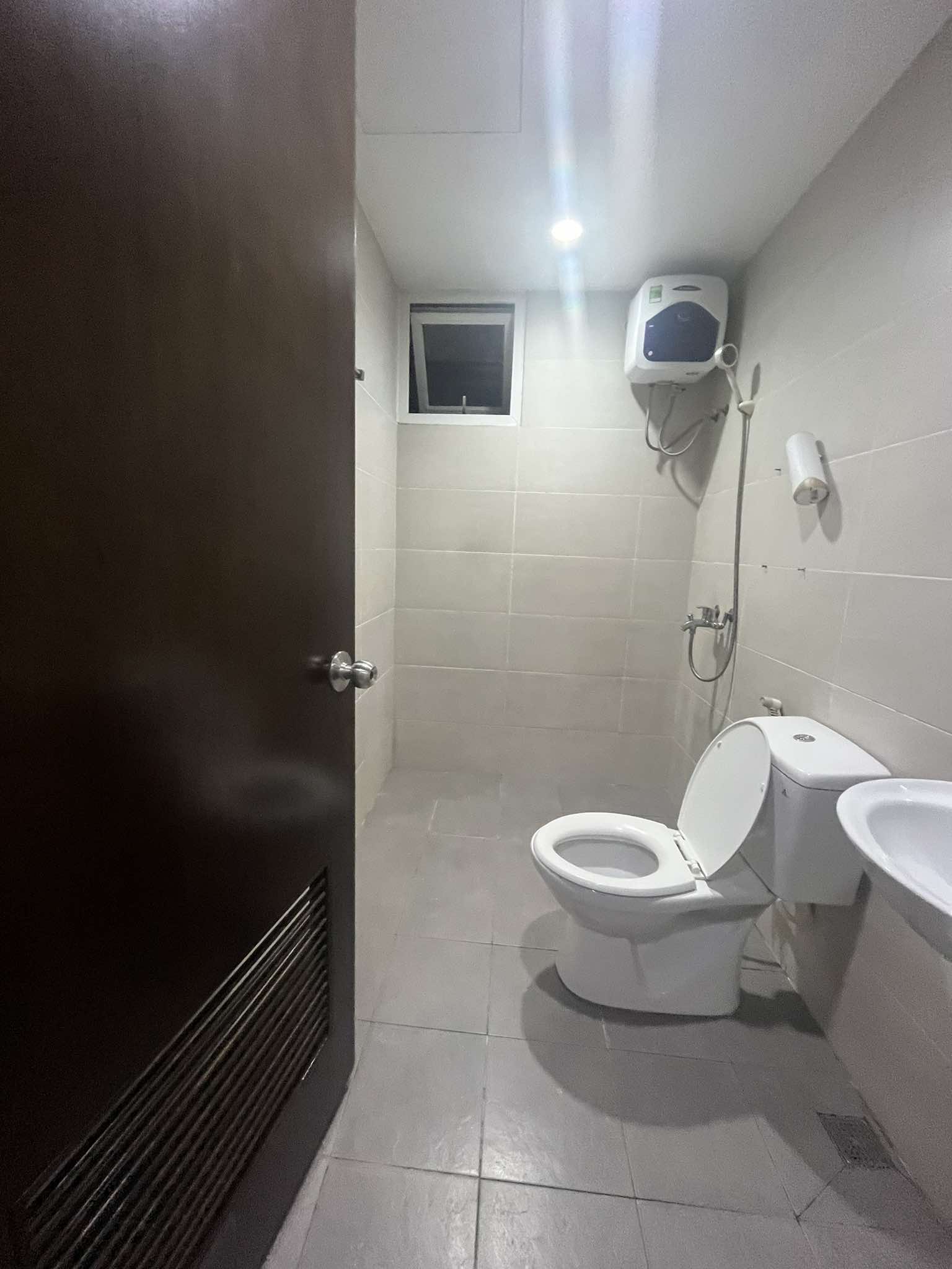 Cần Cho thuê căn hộ An Phú Quận 6 Block A, Dt : 80 m2, 2PN, 2WC, Giá : 9.5 tr/th, 4