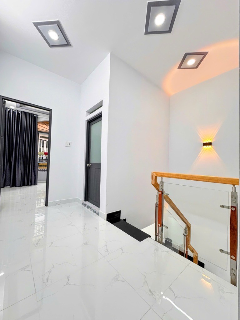 NHÀ 1/ LÔ TƯ, NGAY CHỢ GÒ XOÀI, HẺM 5M THÔNG, 48M2, 2 TẦNG 2PN GIÁ NHỈNH 4 TỶ 3