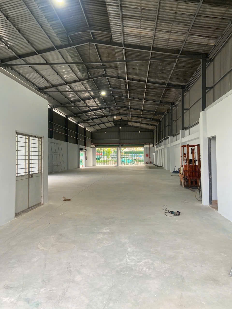 Cho thuê Kho - Nhà xưởng Phường Hiệp Bình Chánh, Thủ Đức, Diện tích 600m², Giá 200 Triệu/tháng