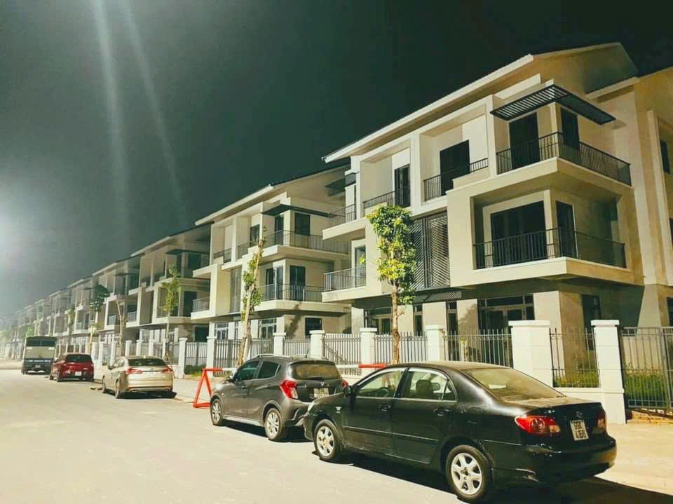 Duy nhất biệt thự vườn 180m2, view công viên, vị trí vàng, tiềm năng tăng giá bứt phá. 3