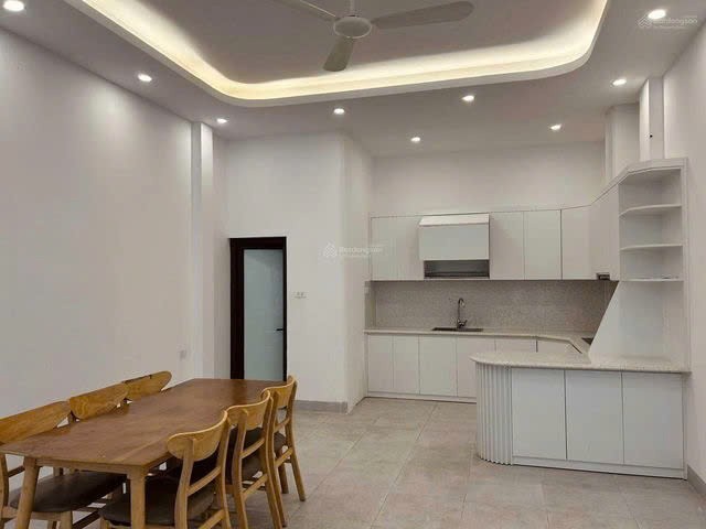 NHÀ PHỐ VIP NGUYỄN  SƠN- LONG BIÊN, Ô TÔ ĐỖ CỬA- VÀO NHÀ 55M2,3 TẦNG, 10.9 TỶ. 4