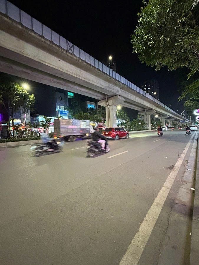 Hiếm nhà mặt phố Quang Trung, 80m2, mặt tiền rộng 4.5m, 2 thoáng trước-sau, vị trí đẹp, kinh doanh