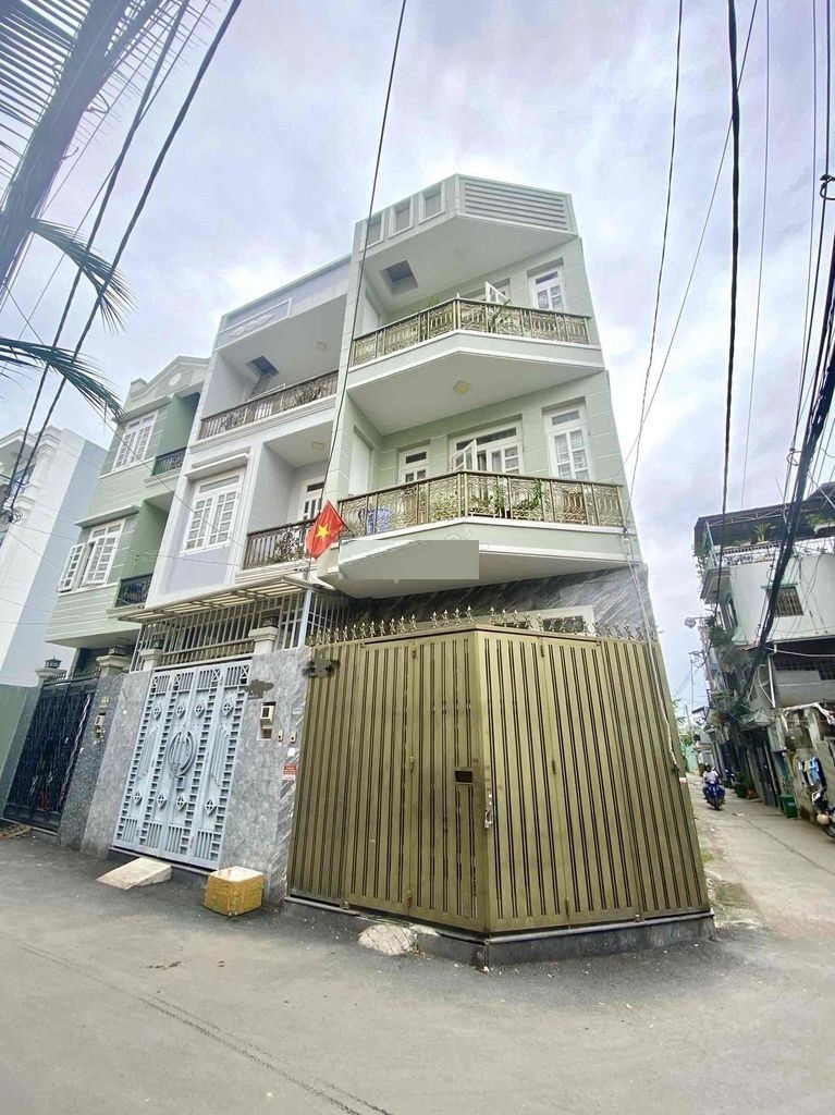 NGUYÊN CĂN HẺM XE HƠI SAU CHỢ BÌNH TRIỆU 3LAU,4PN GIÁ 15TR