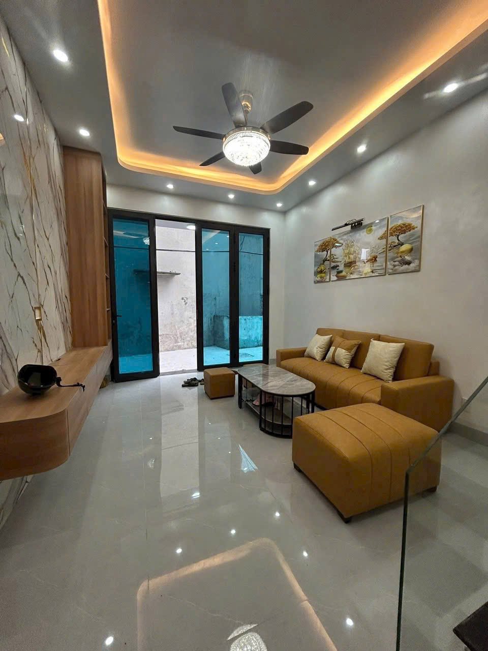 Bán căn nhà 4 tầng ngõ đường Nguyễn Văn Linh, ph Thanh Bình, TP HD, 50m2, mt 4m, 3 ngủ 2