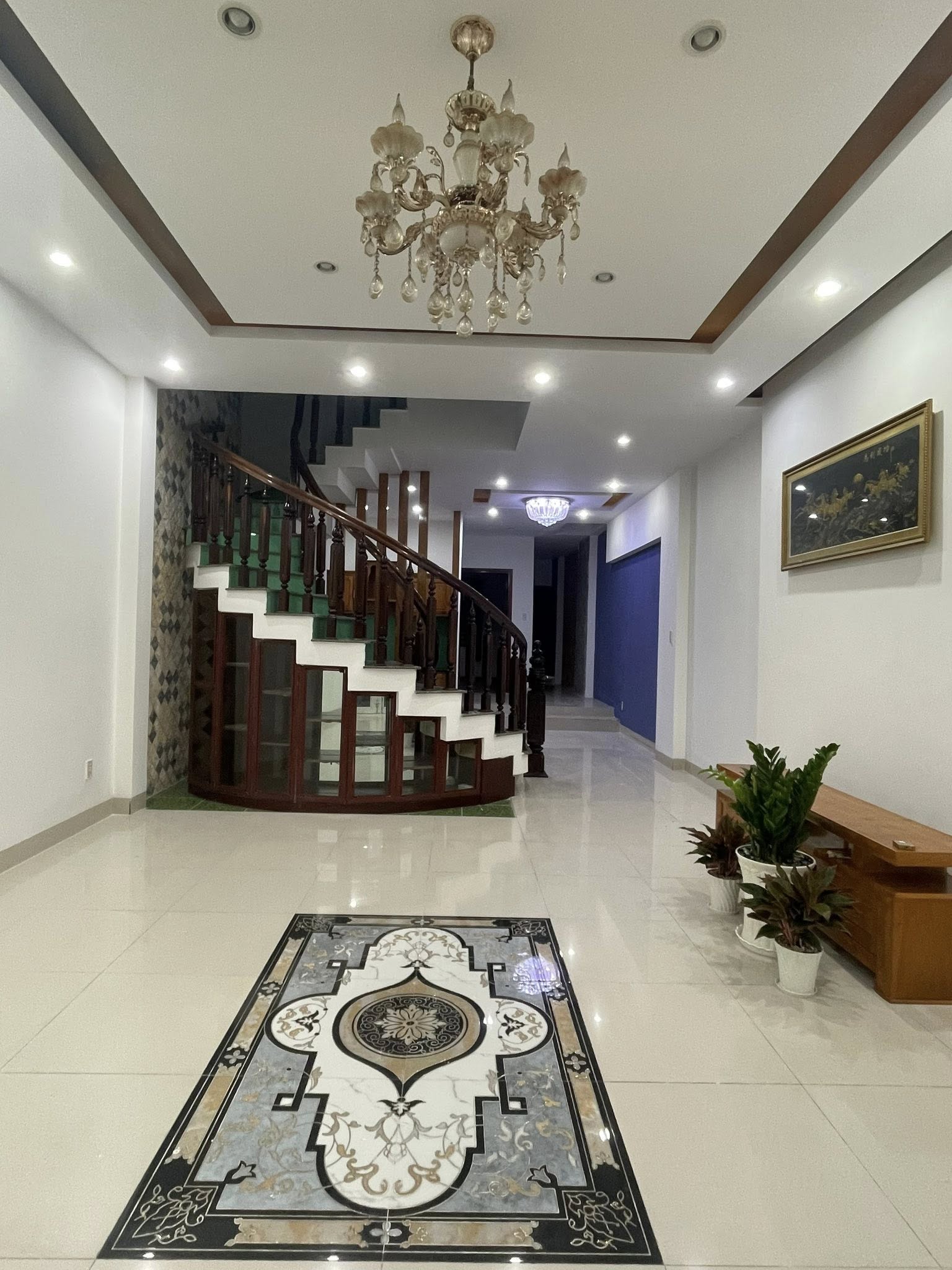 NHÀ 2 TẦNG ĐƯỜNG 12M VĨNH HÒA – GẦN BIỂN, KINH DOANH TỐT, GIÁ CHỈ 6,4 TỶ