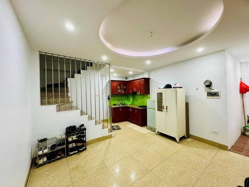 Nhà đẹp Bạch Mai – Khu ngõ đẹp, thông, An ninh Tốt – Dân trí Cao, 45 m2 – Ở Ngay 3