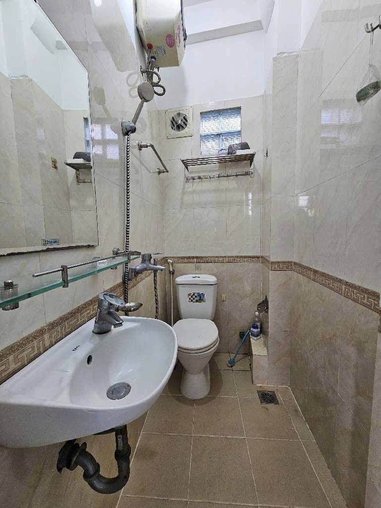 Nhà đẹp Bạch Mai – Khu ngõ đẹp, thông, An ninh Tốt – Dân trí Cao, 45 m2 – Ở Ngay 2