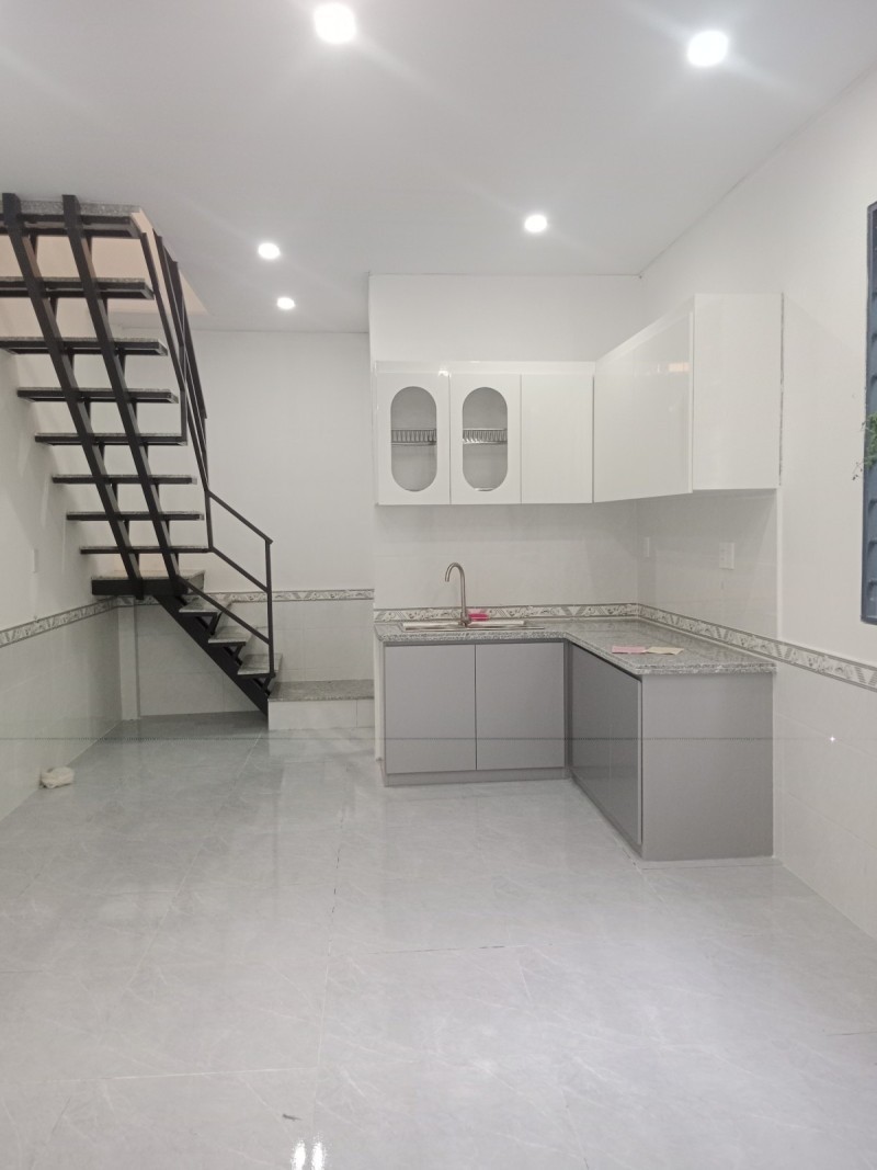 SÁT MẶT TIỀN PHAN THỊ HÀNH - 29M2 2 TẦNG - CHỈ 2.86 TỶ