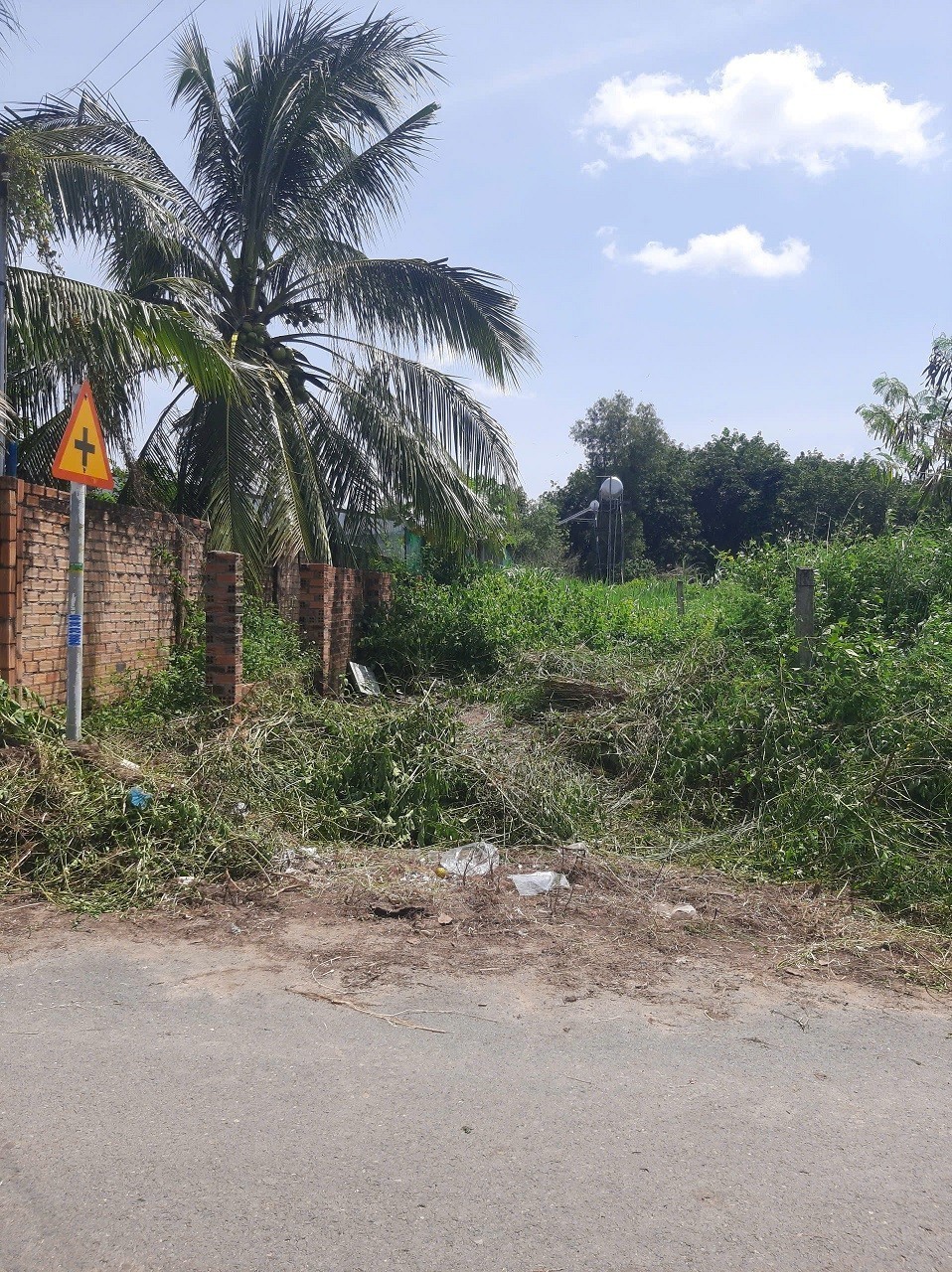 Cần bán Đất đường Nguyễn Tri Phương, Thị trấn Võ Xu, Diện tích 194m² 100 m2 ODT, Giá 800 Triệu 2