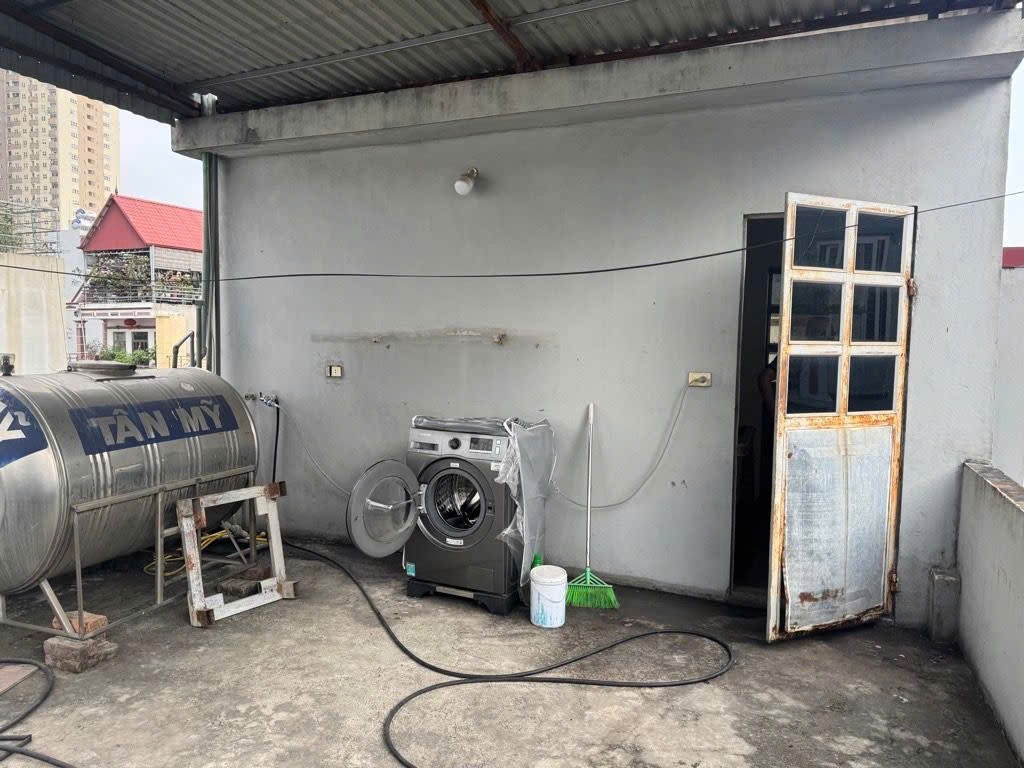 NHÀ 3 TẦNG, DÂN XÂY, KINH DOANH, OTO, 2 THOÁNG, 3 BƯỚC RA QL32, 13.x tỷ 4