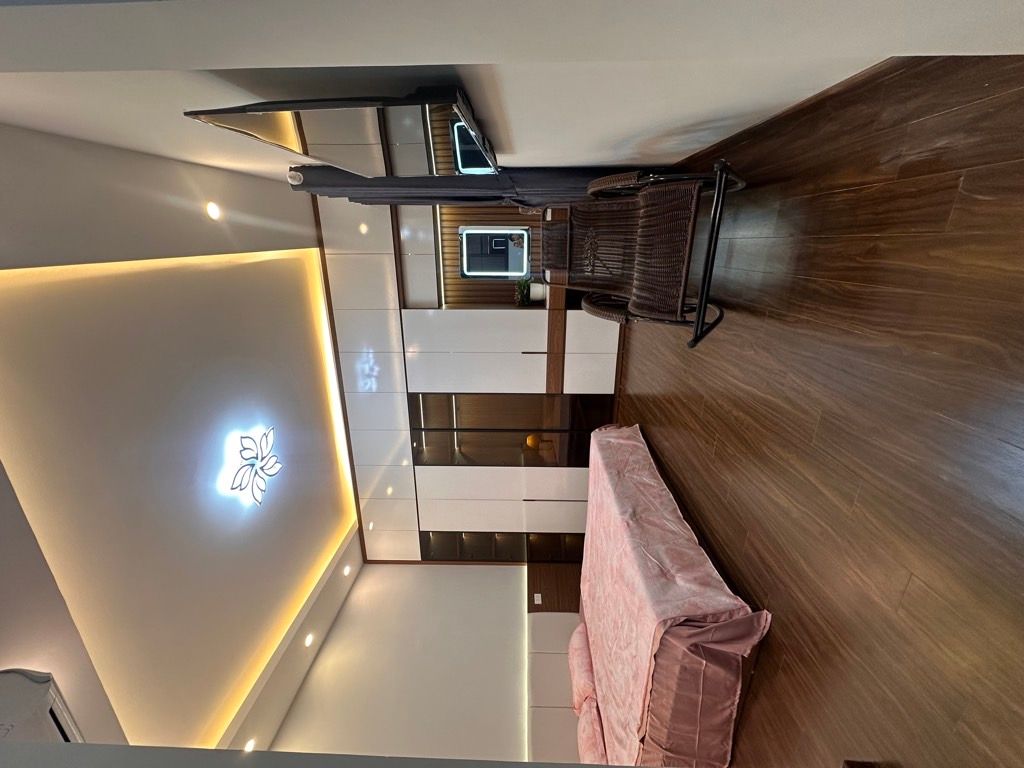 Cần bán Nhà mặt tiền đường Minh Khai, Phường Vĩnh Tuy, Diện tích 36m², Giá 8.39 Tỷ