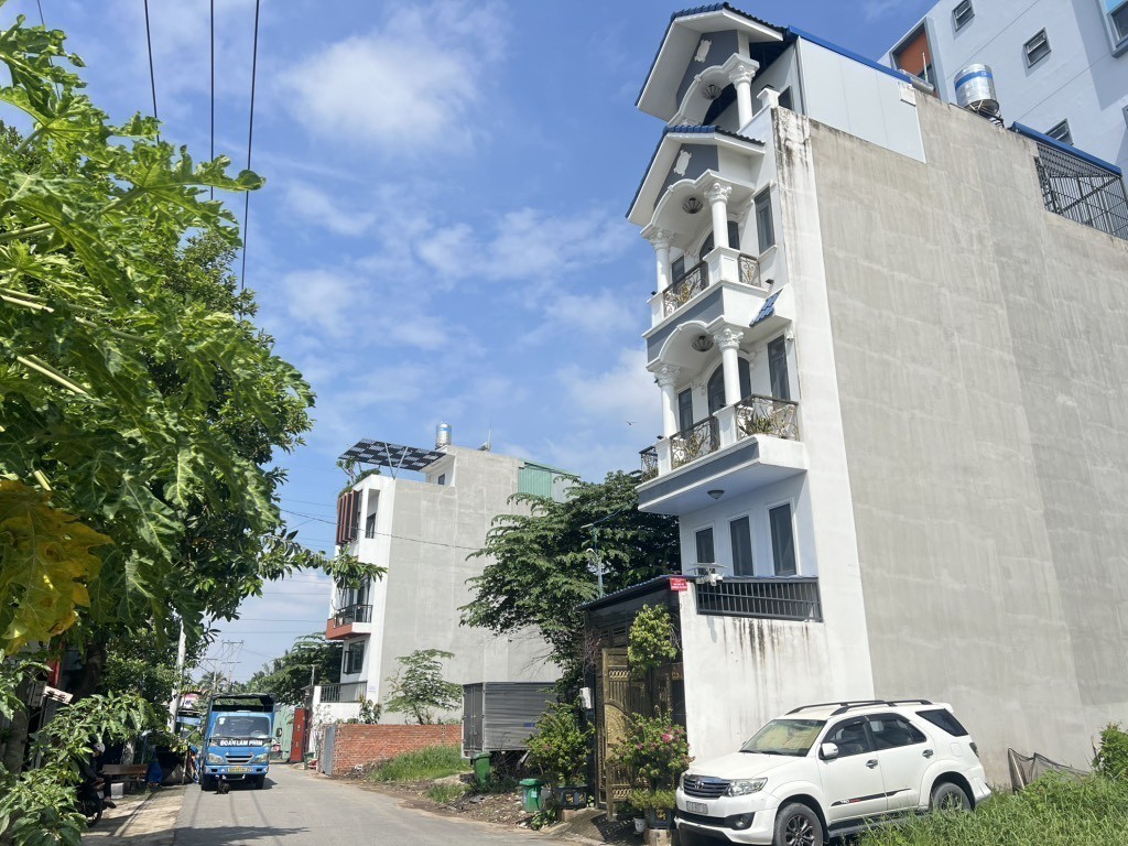 ĐẤT KDC CAO TẦNG TRƯỜNG THỌ ĐƯỜNG NHỰA 8M THẲNG TẮP_NGANG 8.6M 4