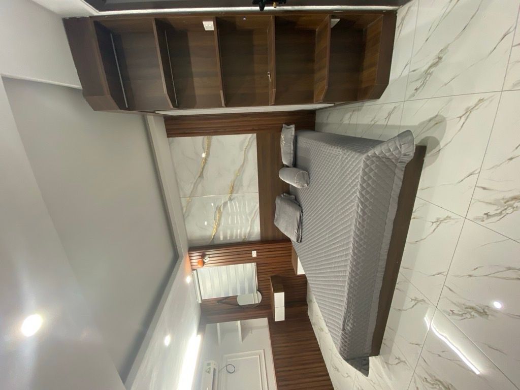 Cần bán Nhà mặt tiền đường Đông Thiên, Phường Vĩnh Hưng, Diện tích 30m², Giá 3.6 Tỷ 3