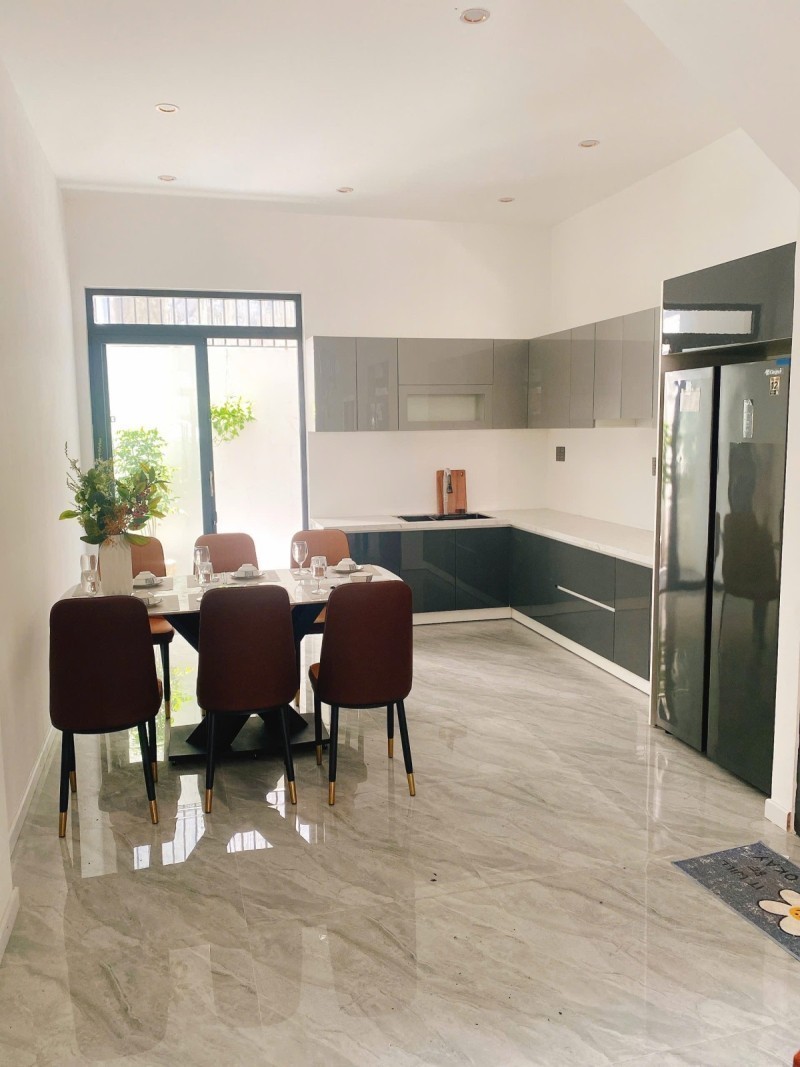 NHÀ 3TẦNG - MT NGUYỄN XUÂN HỮU – GẦN CÔNG VIÊN - KINH DOANH – CHỈ 6.3 TỶ 2
