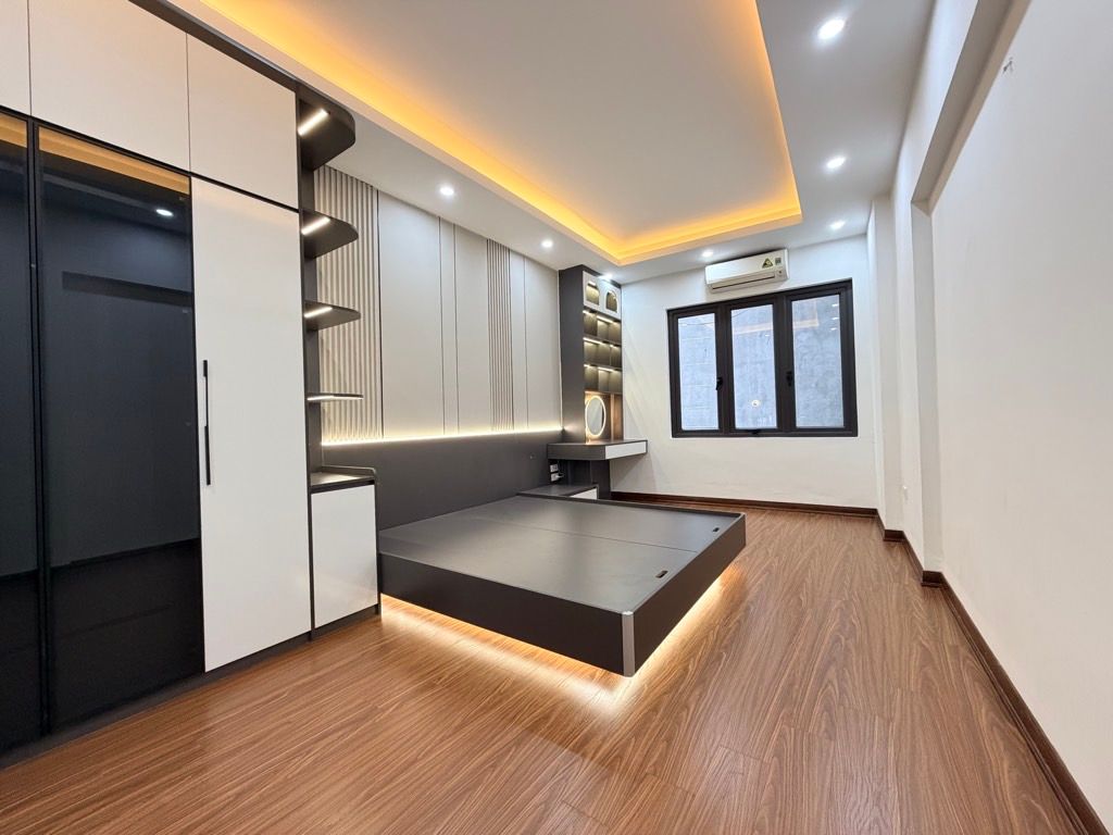 Bán nhà Kim Giang, Hoàng Mai, gần phố, full nội thất, 32m2, 8.6 tỷ(CTL) 3