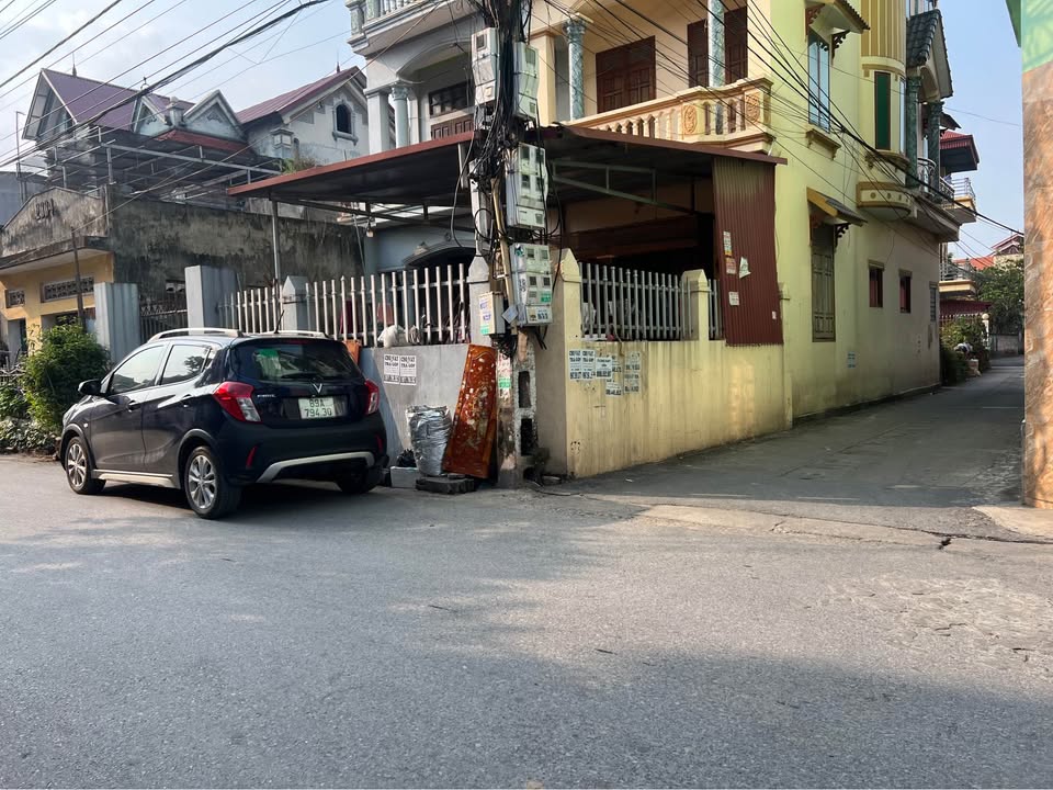 HÀNG FO CHO QUÝ ACE , GIÁ CHỈ HƠN 2.x ty nhỏ là Ô tô đỗ cửa, giá tốt: 0835459289