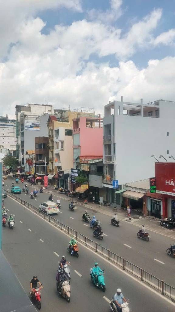 Mặt tiền Dương Bá Trạc giáp Quận 1 kinh doanh sầm uất chỉ 13 tỷ 5- 0931172218