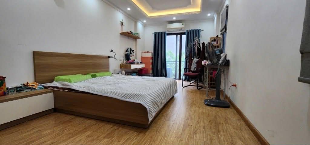 bán nhà Hồng Tiến, ngõ thông, kinh doanh, ôtô vào nhà, gần bệnh viện Tâm Anh 4