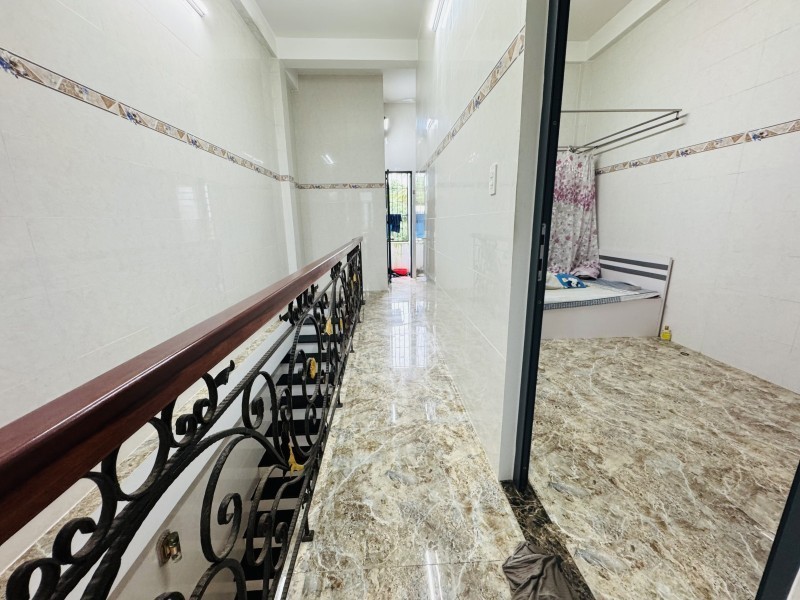 NGUYỄN DUY TRINH – 135M² (8.9×15) – NHÀ 2 TẦNG ĐẸP + LÔ ĐẤT KỀ 4