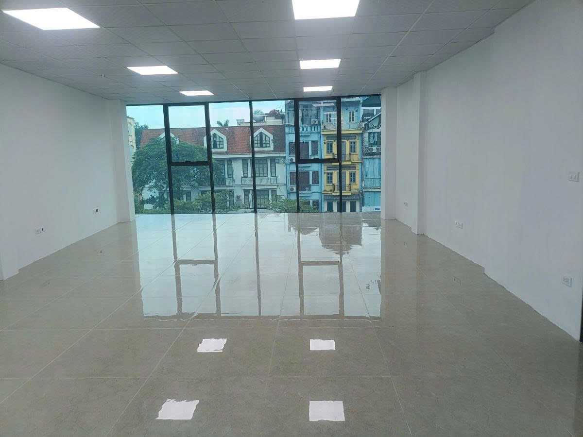 MẶT PHỐ ĐÀO TẤN - TÒA VĂN PHÒNG - 160M2 - 5 TẦNG - MT 6.5M - GIÁ 122 TỶ - HÀNG XÓM LOTTE - MẶT PHỐ 3