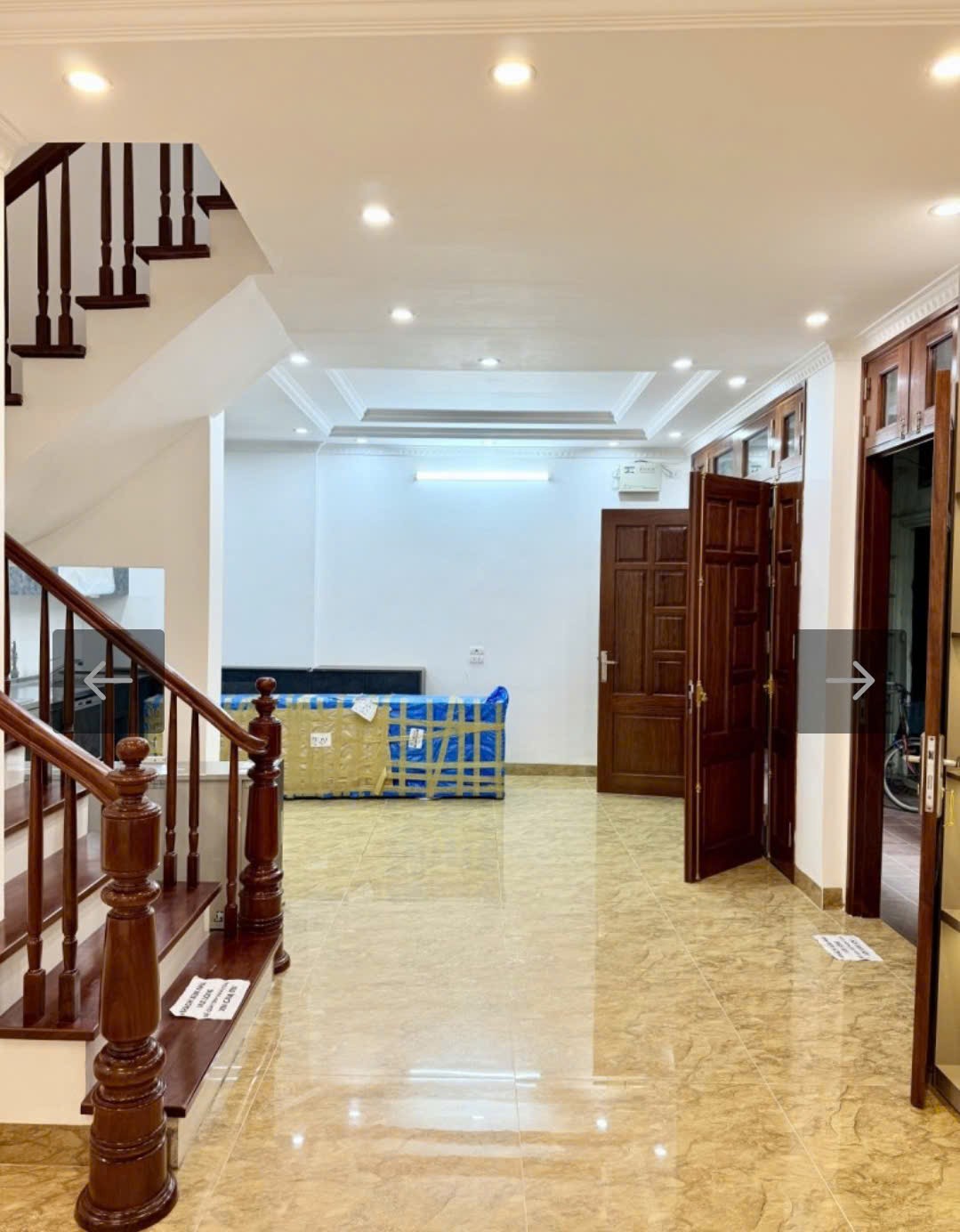 5 TẦNG – 6 NGỦ – 2 THOÁNG – 11.9 TỶ  TRẦN KHÁT CHÂN 5