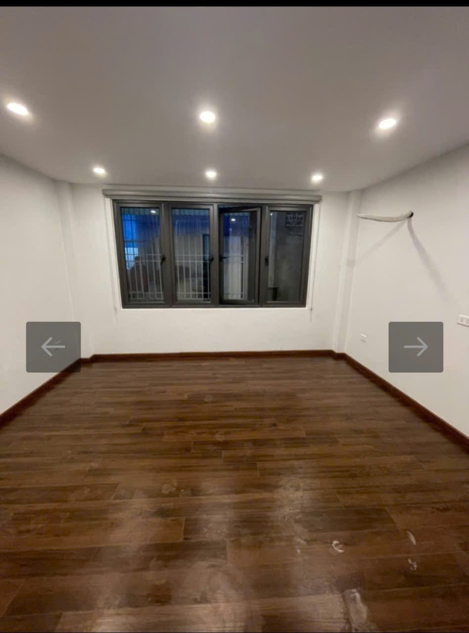 NGÕ VĂN HƯƠNG – LÔ GÓC – 5 TẦNG – 7.5 TỶ 5
