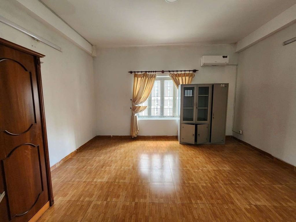 Cho thuê Nhà mặt tiền dự án Dự án Sông Đà, Diện tích 200m², Trệt 1 lầu ,tum,Giá 13.9 Triệu/tháng 5