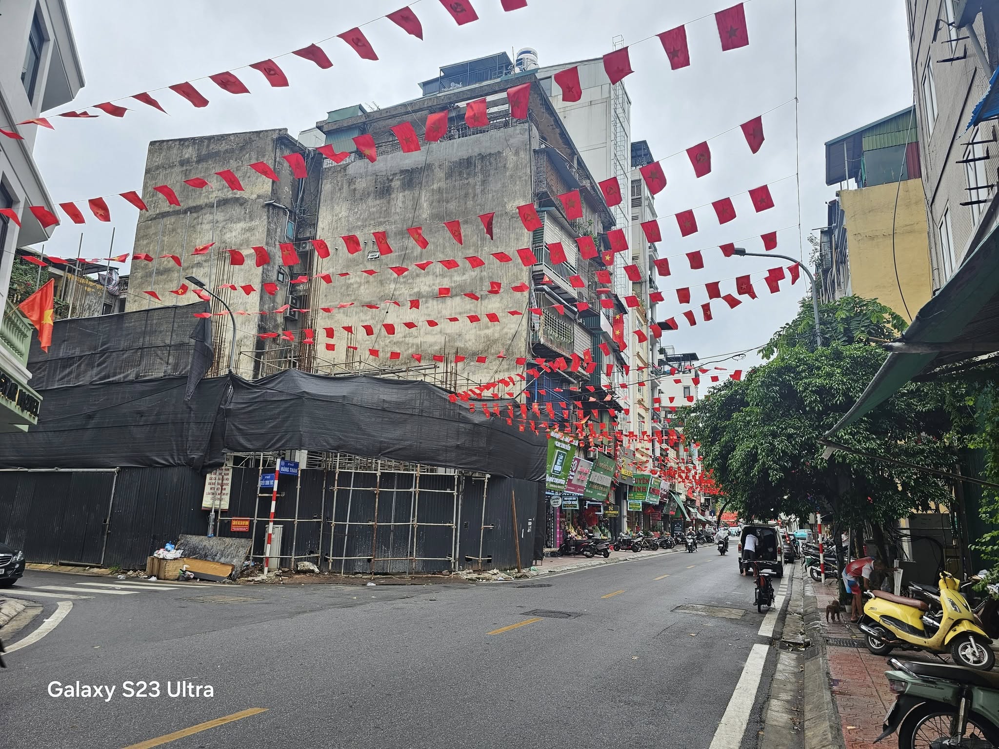 88 Tỷ Mặt phố Khu Hàng Than 155M2 1 Sổ 1 Chủ Có Nóc Thổ Cư Nở Hậu