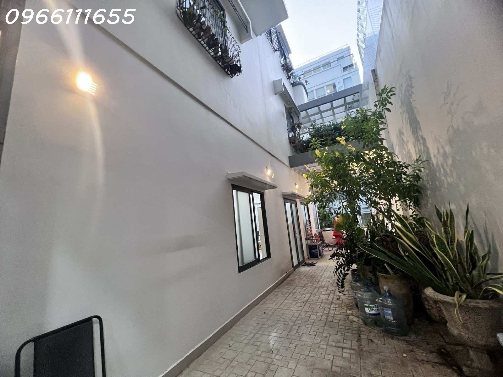 BÁN NHÀ SIÊU BIỆT MẶT TIỀN THỰ PHAN TÔN - P. ĐA KAO- 8X26M  - 4TẦNG - NGHỈ DƯỠNG - MỞ VĂN PHÒNG - 4