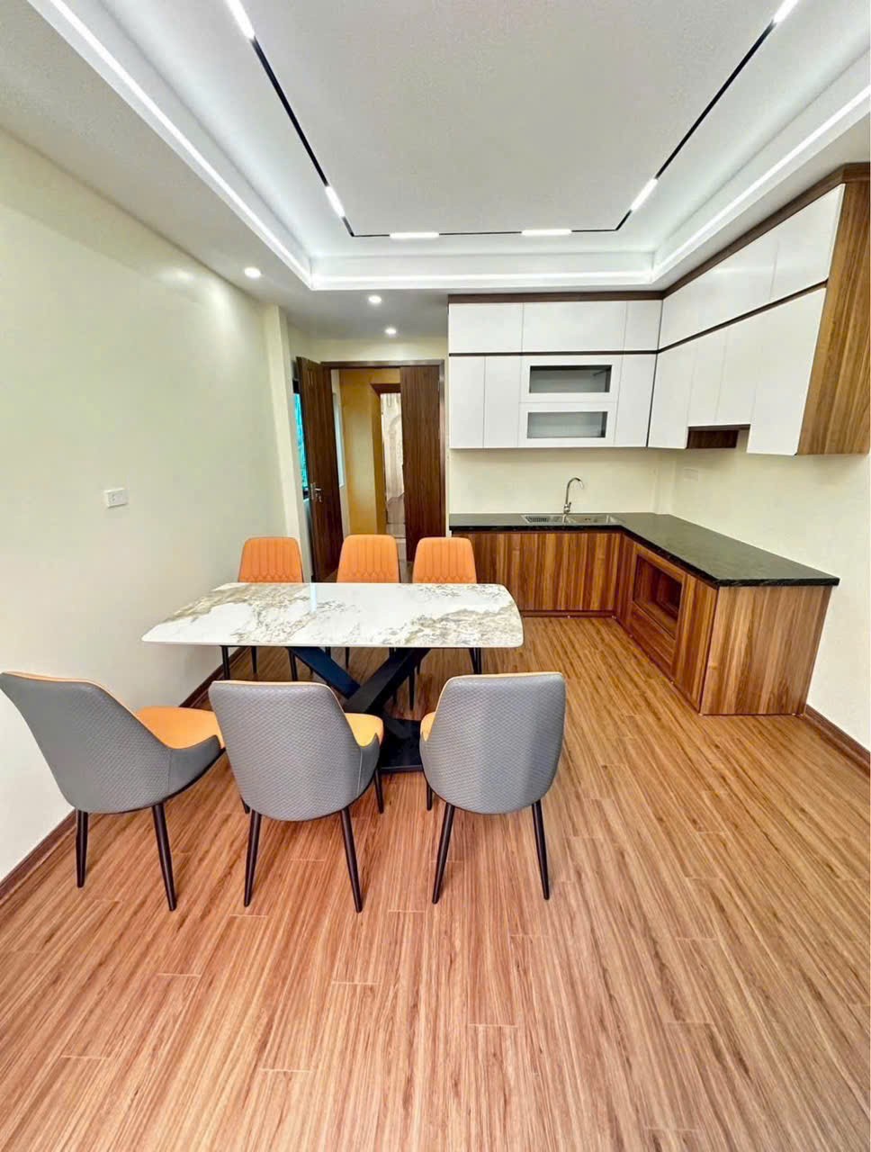 NHÀ MỚI 6 TẦNG - THANG MÁY XỊN - LÔ GÓC Ô TÔ VÀO NHÀ - NGÕ THÔNG 3
