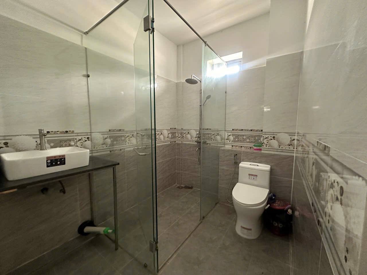 NHÀ 4 TẦNG VIEW BIỂN – PHƯỜNG VĨNH HÒA – NGANG 12,85M HIẾM – GIÁ CHỈ 9,3 TỶ 6