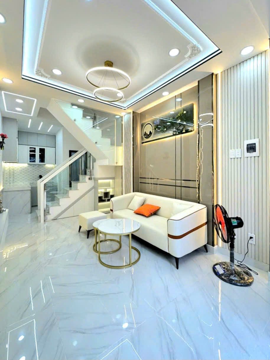 Nhà đẹp khu dân cư an ninh – Gần KCN Tân Tạo chỉ 300m 2