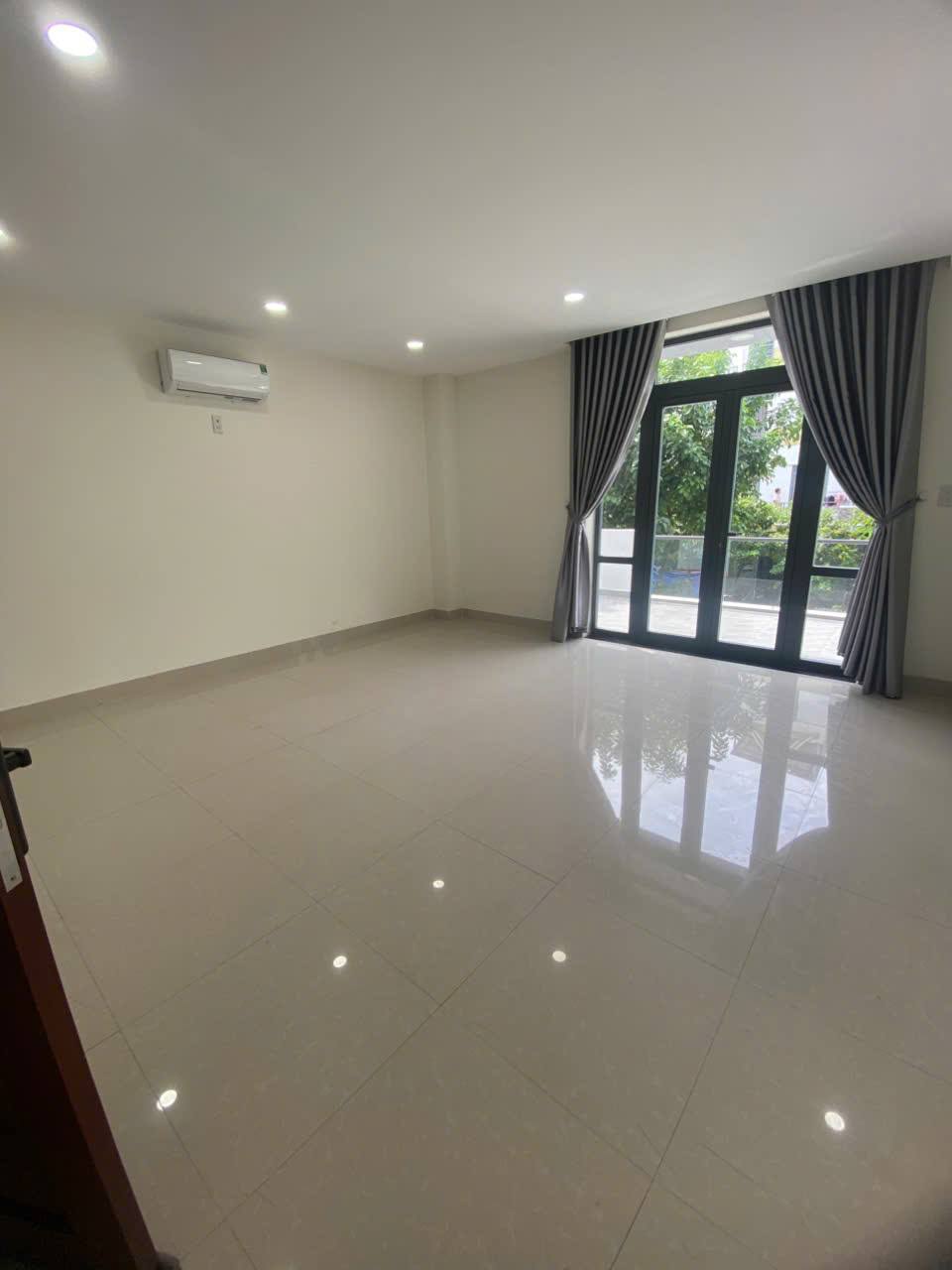 NHÀ 4 TẦNG TRUNG TÂM PHƯỜNG PHƯỚC LONG – ĐƯỜNG 18,5M – PHÁP LÝ HOÀN CÔNG – GIÁ CHỈ 11,5 TỶ 7