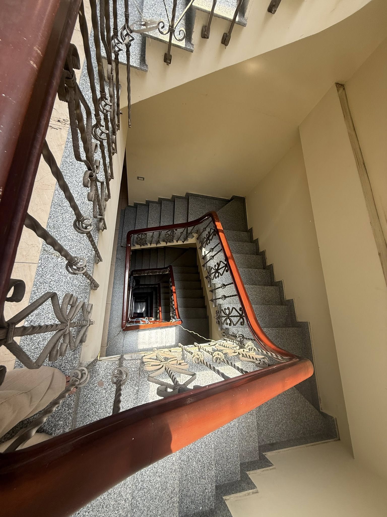 BÁN NHÀ MẶT PHỐ THANH XUÂN, 58M2 4T 2 MẶT TIỀN, KINH DOANH, VỈA HÈ, OTO TRÁNH, 29.X TỶ 4