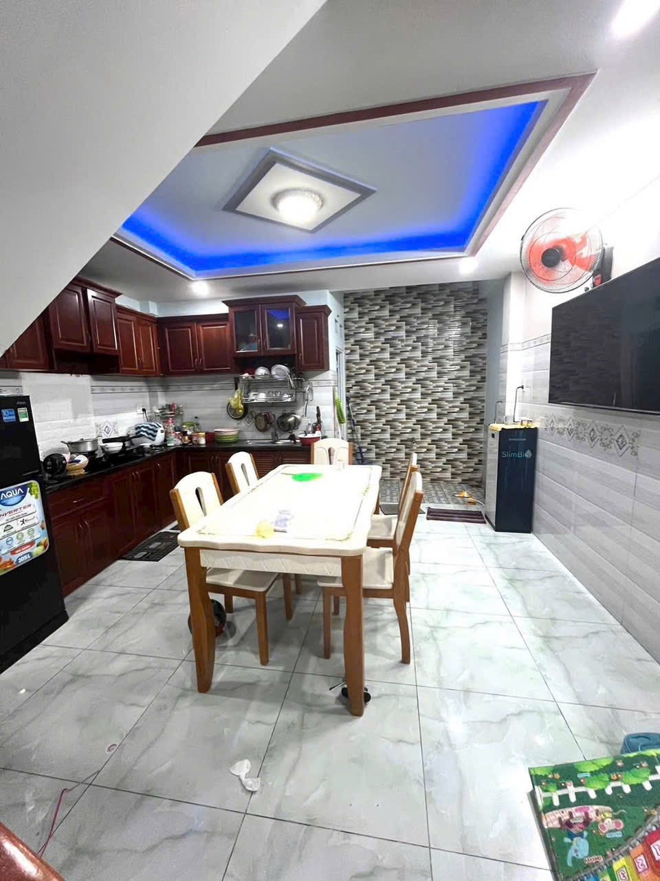 CHÍNH CHỦ GỬI NHÀ 4 TẦNG ĐƯỜNG TRƯỚC NHÀ 8M,  GẦN CHỢ ĐÔNG QUANG BÙI VĂN NGỮ, HIỆP THÀNH, Q12 4