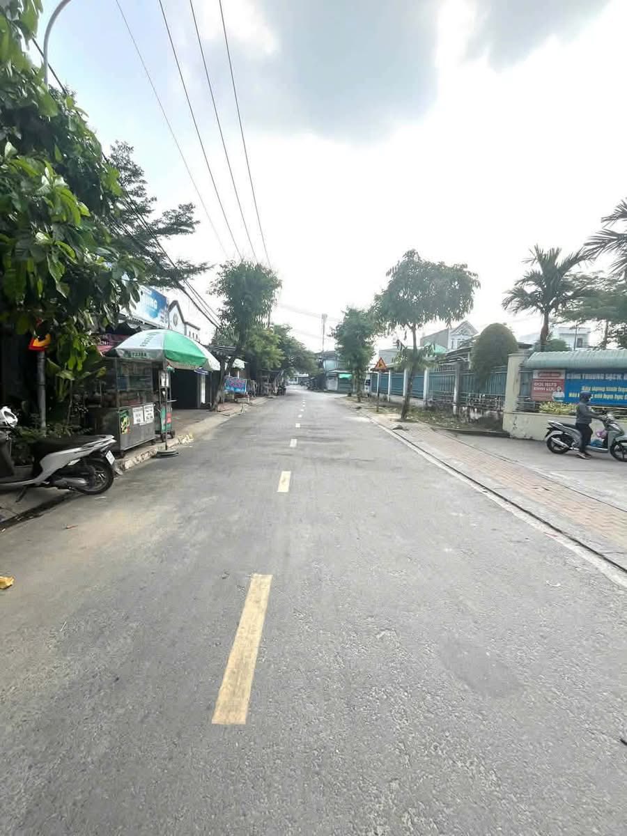 NHÀ BÁN 2 TẦNG MỚI TINH GẦN 90M²,  HẺM XE TẢI THÔNG. TRỤC NGẮN THỚI TỨ 2, THỚI TAM THÔN, HÓC MÔN 5