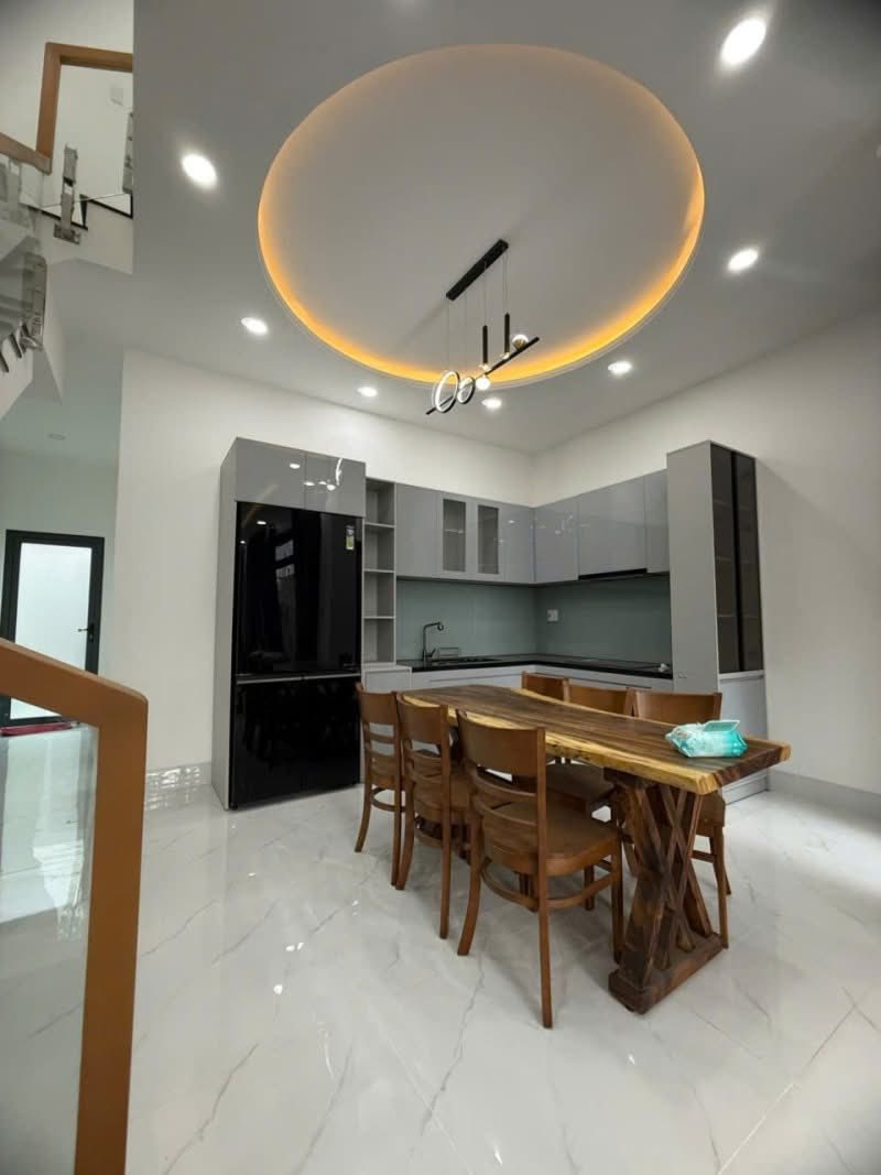 NHÀ BÁN 2 TẦNG MỚI TINH GẦN 90M²,  HẺM XE TẢI THÔNG. TRỤC NGẮN THỚI TỨ 2, THỚI TAM THÔN, HÓC MÔN 3