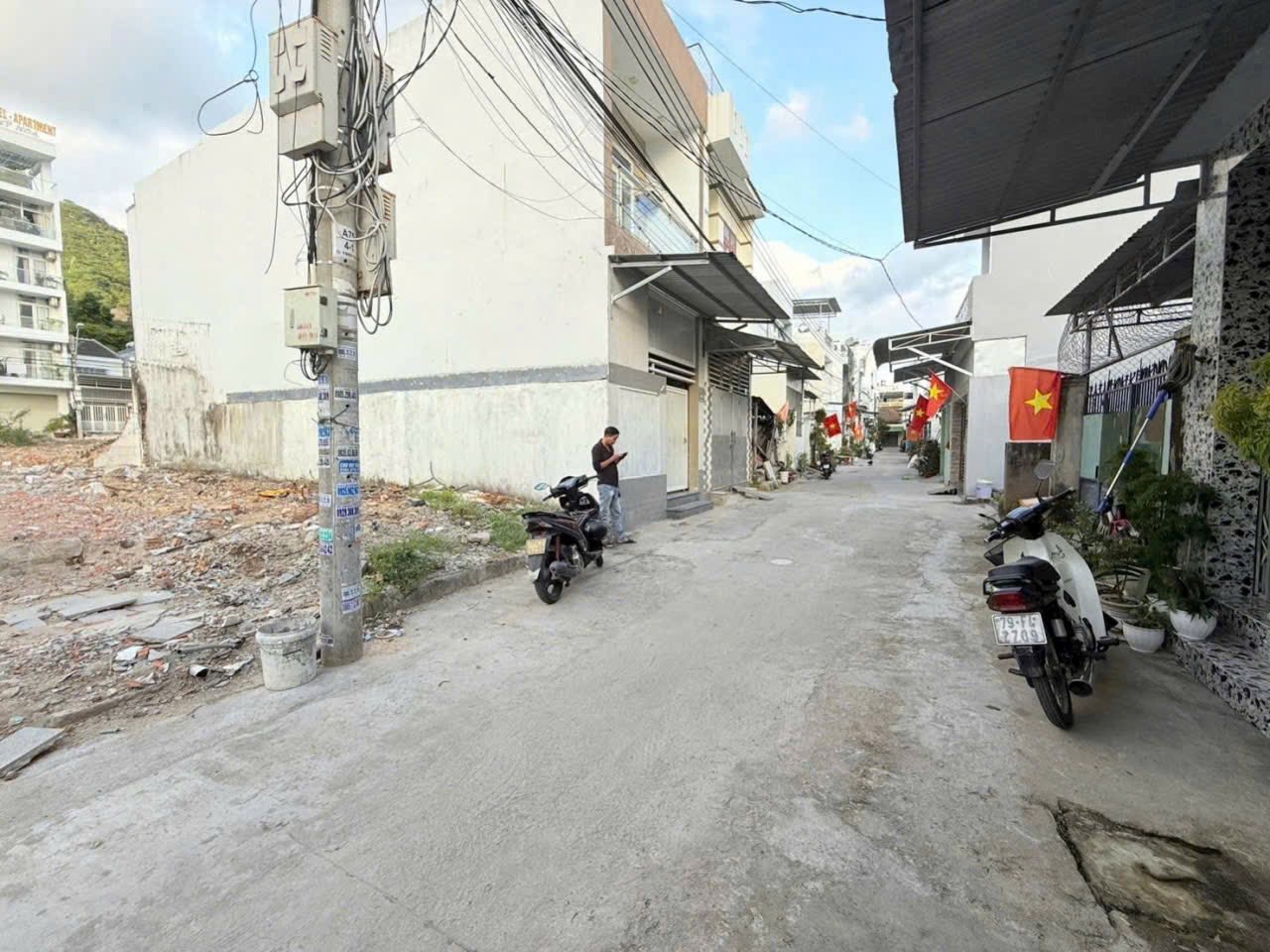 BÁN LÔ ĐẤT HÒN XỆN, VĨNH HÒA, BẮC NHA TRANG, ĐƯỜNG 5M, GIÁ CHỈ 3,5 TỶ 5