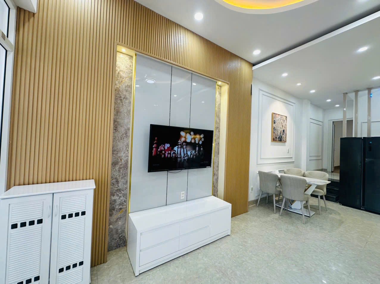 NHÀ 2 TẦNG HẺM Ô TÔ 5M, VĨNH HÒA, BẮC NHA TRANG, GIÁ CHỈ 4,8 TỶ 6