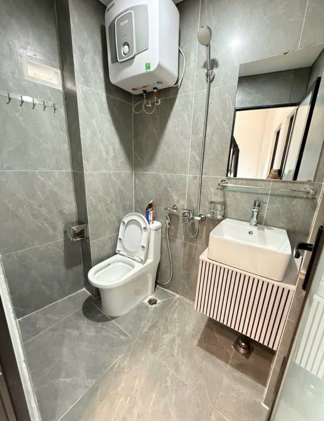 NHÀ BẠCH MAI - NGÕ NÔNG – 30M RA PHỐ – 5 TẦNG – 3 NGỦ – 8,7 TỶ 3