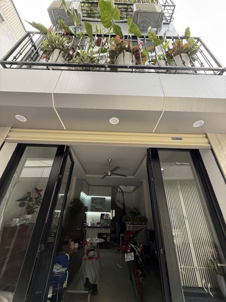 BÁN NHÀ BẮC CẦU – LONG BIÊN – Ô TÔ TRÁNH GẦN NHÀ 5.3 tỷ 2