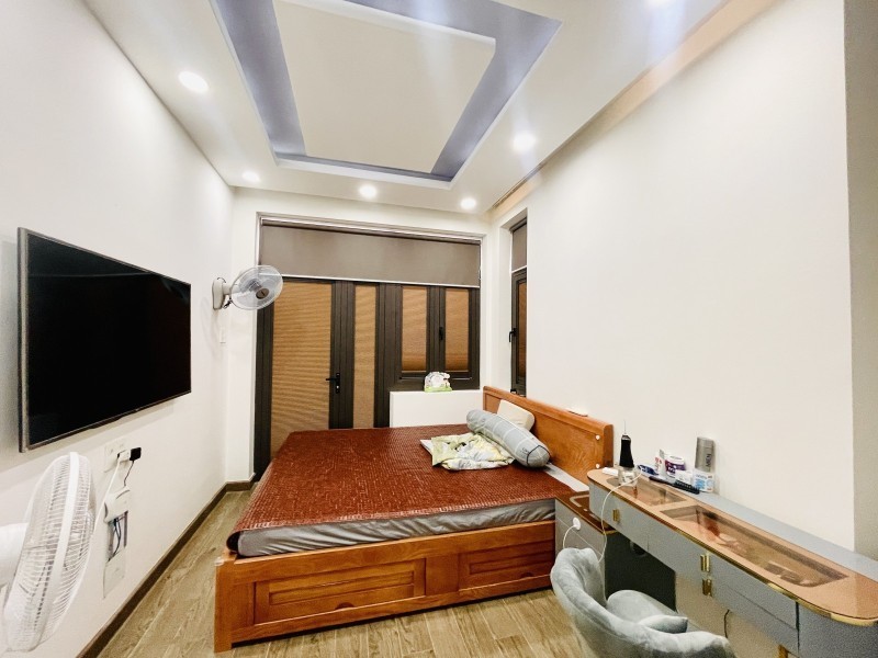 Bán nhà đường số 50, DT  81m2, 4 tầng, Phường Hiệp Bình Chánh, Thủ Đức, TP HCM - Giá 7,49 tỷ, Sổ 4