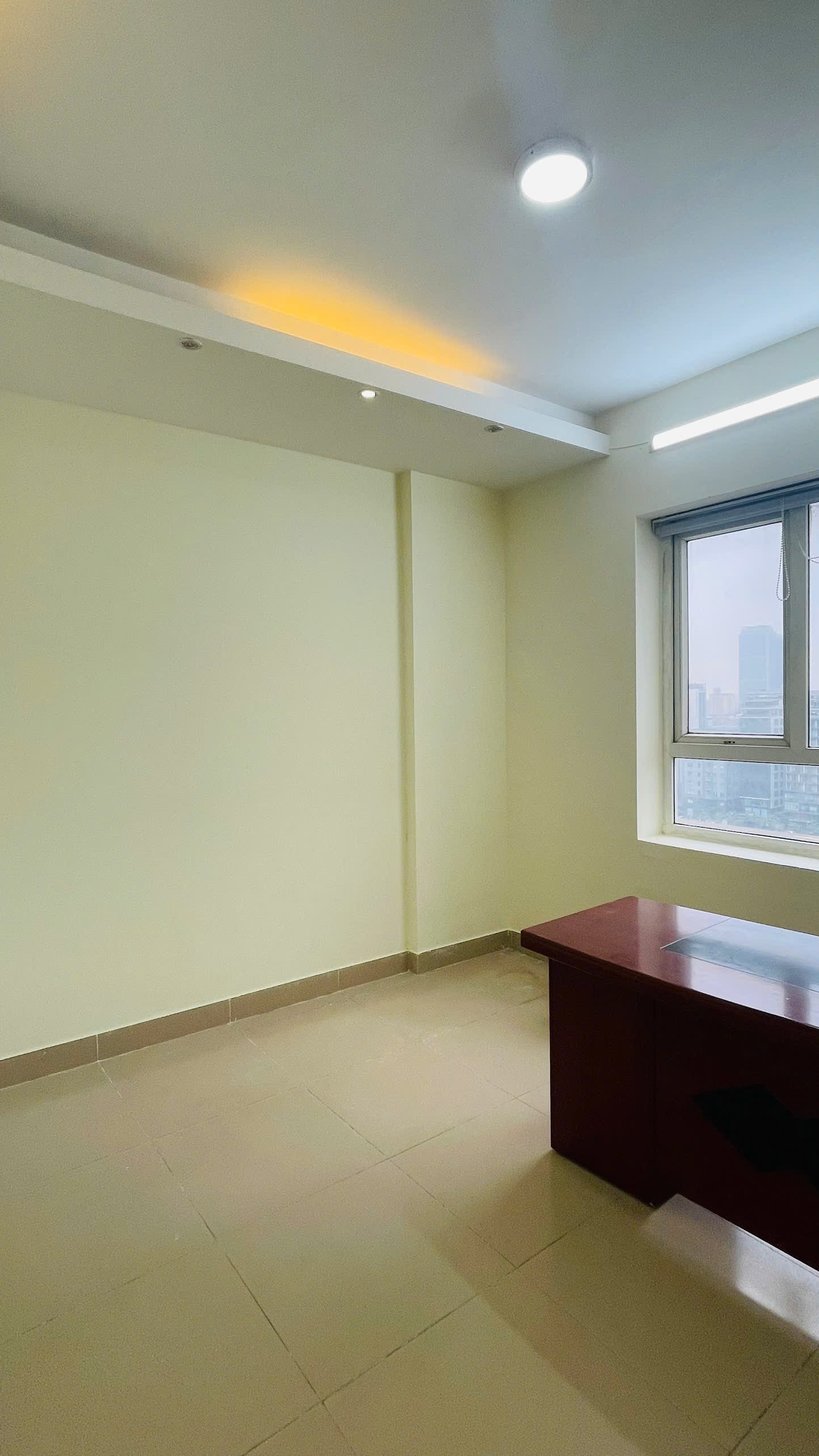Cho thuê căn hộ chung cư Big Tower 18 Phạm Hùng, Nam Từ Liêm 125m, 3 NGỦ giá 15tr 4