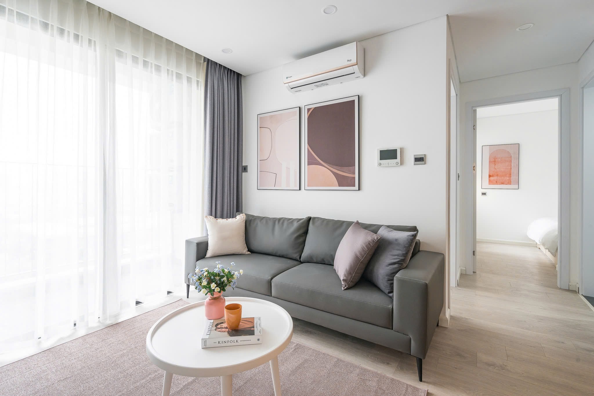 Cần bán căn VIEW HỒ VINHOMES D'CAPITALE Trần Duy Hưng