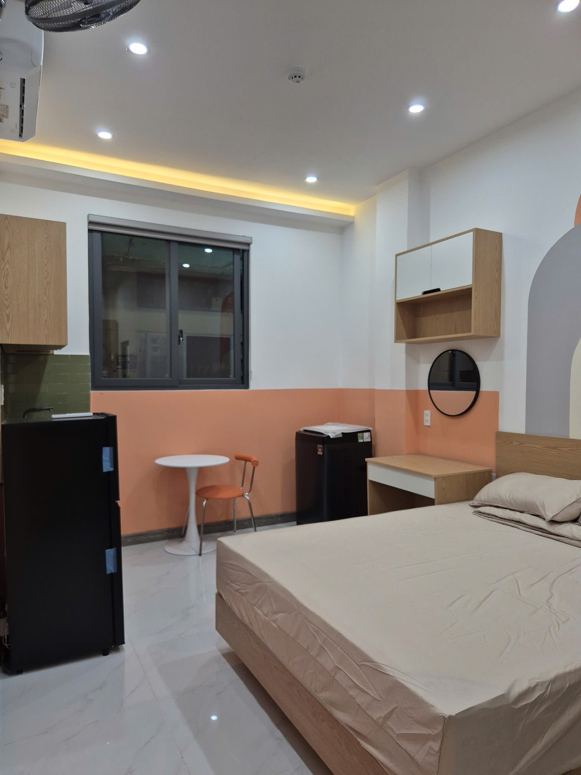 Cần bán Homestay - Khách Sạn đường Cao Thắng, Phường 12, Diện tích 101m², Giá 29.9 Tỷ 2
