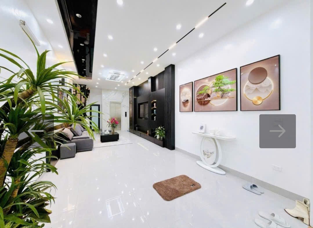 P/ LÔ NGUYỄN VĂN TRỖI – Ô TÔ TRÁNH – SÂN CHƠI – THANG MÁY55m NHÀ 5 TẦNG 2