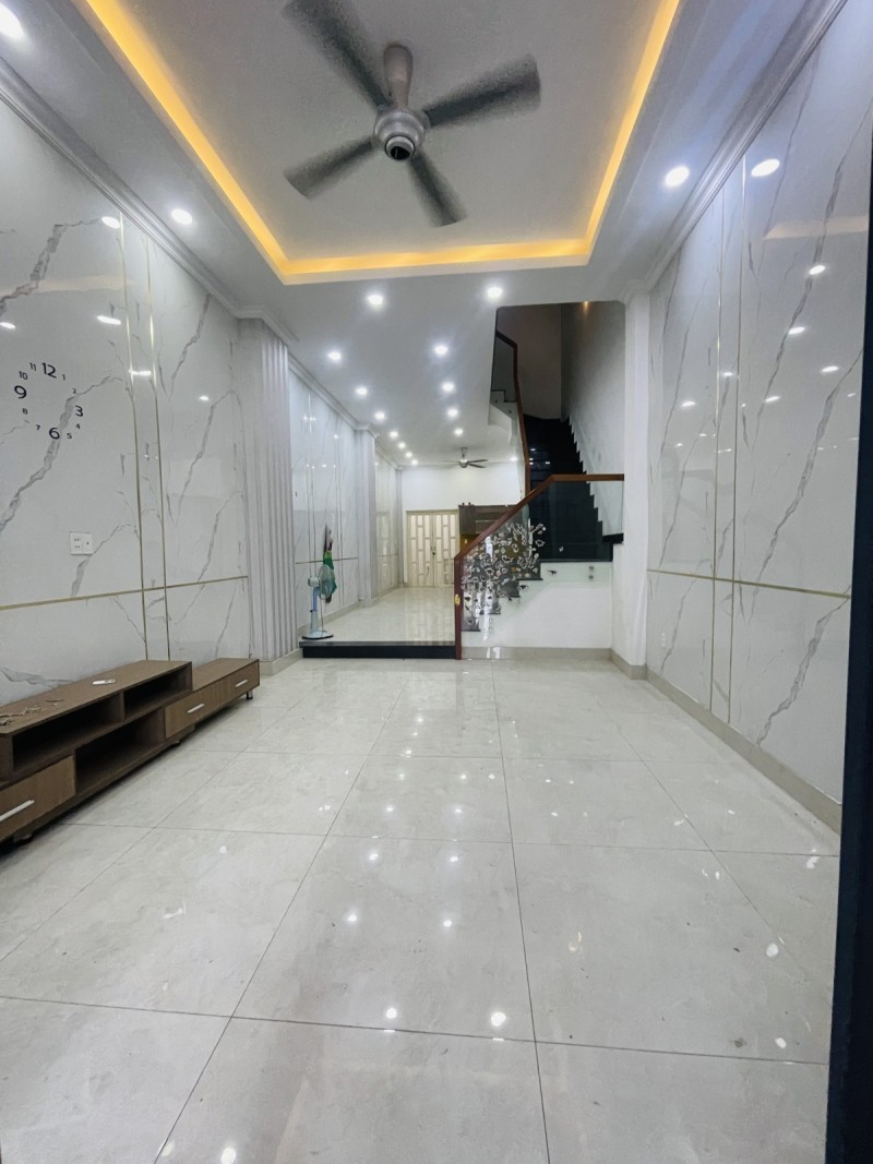 Bán nhà 4 tầng 80m2,  tại đường số 48, Hiệp Bình Chánh, Thủ Đức, TP HCM. Giá chỉ 8,65 tỷ, sổ hồng 3